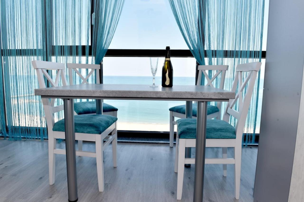 Turquoise By The Sea Constança Exterior foto